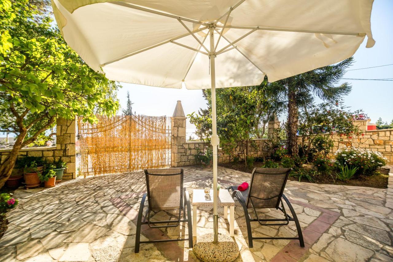 Valeroso Apartment Xirokástellon エクステリア 写真